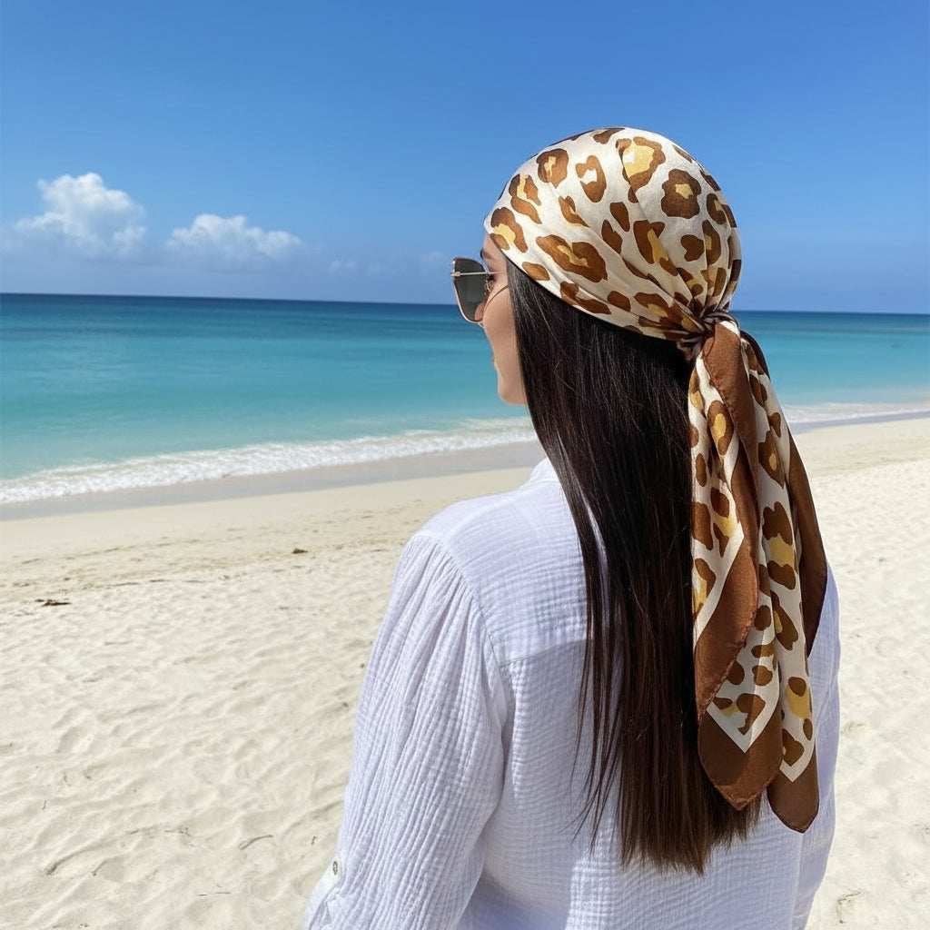Le Carré — Foulard en Soie à Nouer
